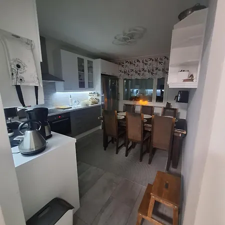Modern & Cozy 2-bedroom Near Center Rovaniemi