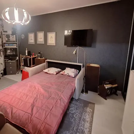 Modern & Cozy 2-bedroom Near Center Apartman Rovaniemi