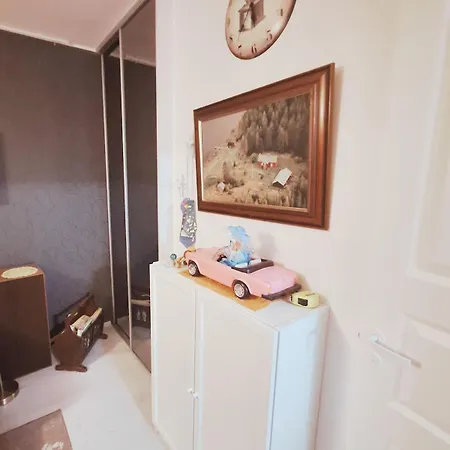Modern & Cozy 2-bedroom Near Center Apartman Rovaniemi
